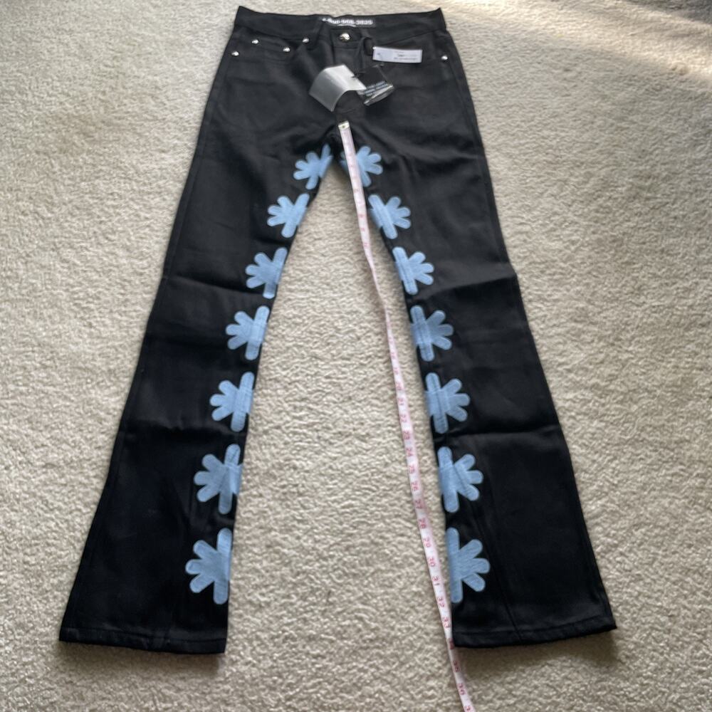 Lost Shadows (LOSTSHDWS) Black Flare Jeans w Blue Flower Embroidery Size 30 NWT